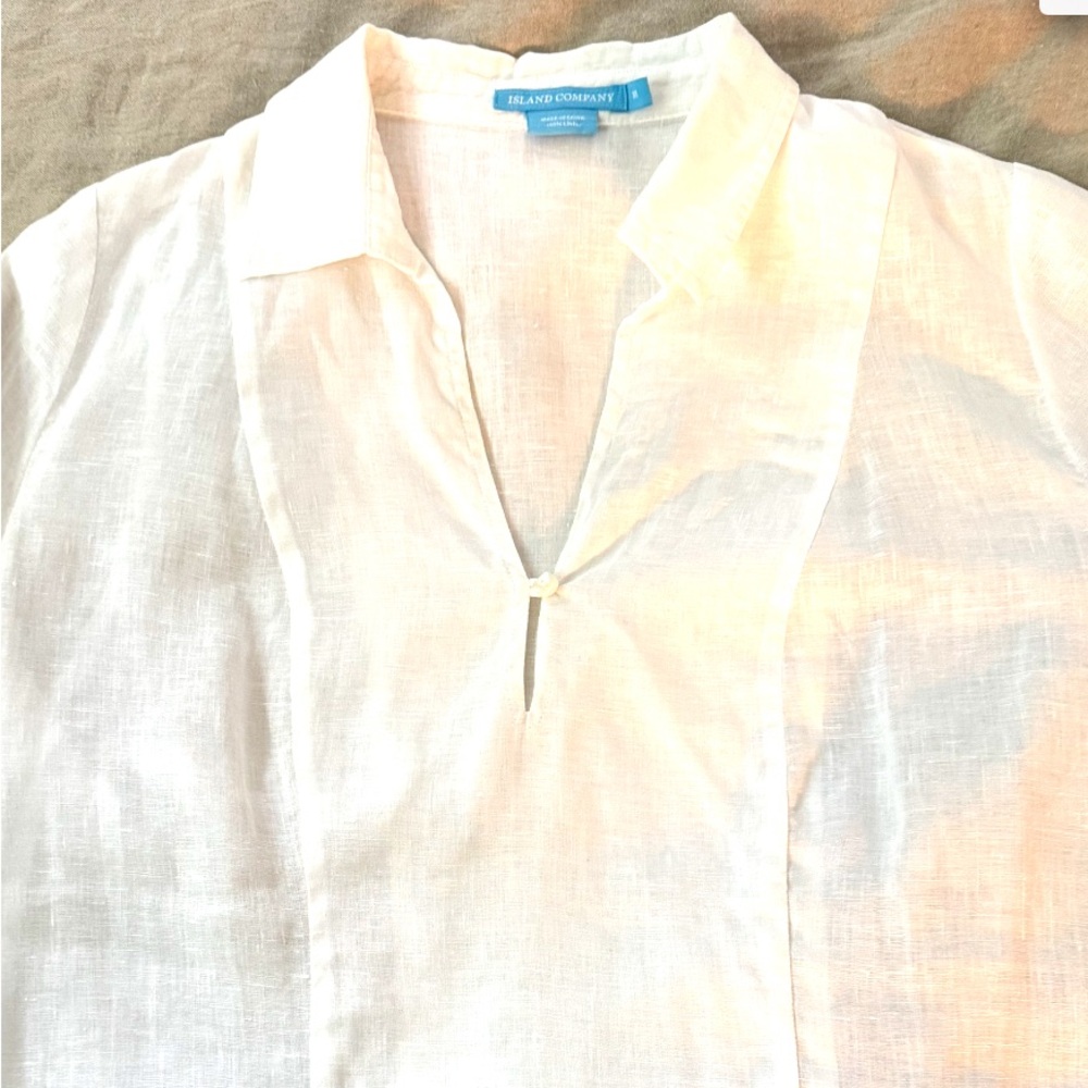 Island Company Cream Linen Blouse